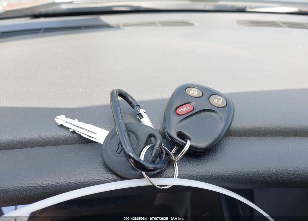 2005 CHEVROLET SILVERADO 1500 VIN: 1GCEK14T75E235791