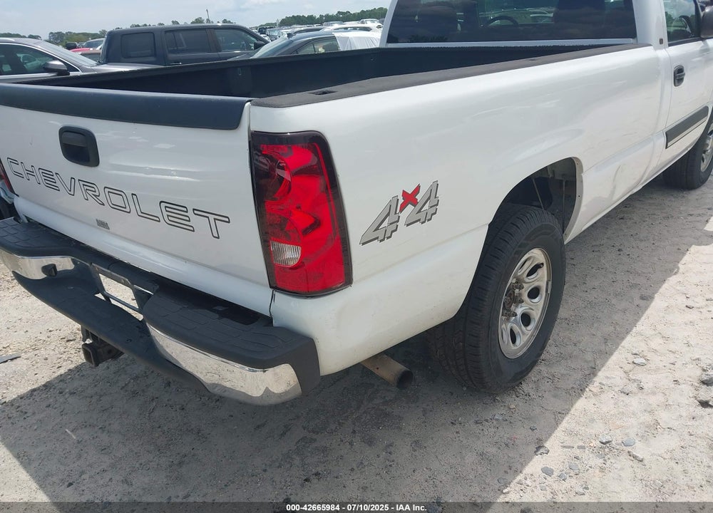 2005 CHEVROLET SILVERADO 1500 VIN: 1GCEK14T75E235791