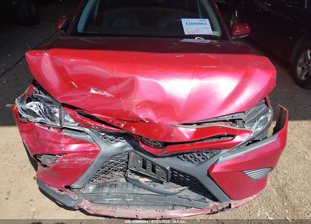 2018 TOYOTA CAMRY VIN: 4T1B11HK8JU533964