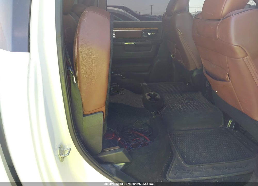 2013 RAM 2500 LAIE LONGHORN VIN: 3C6UR5GL5DG520370