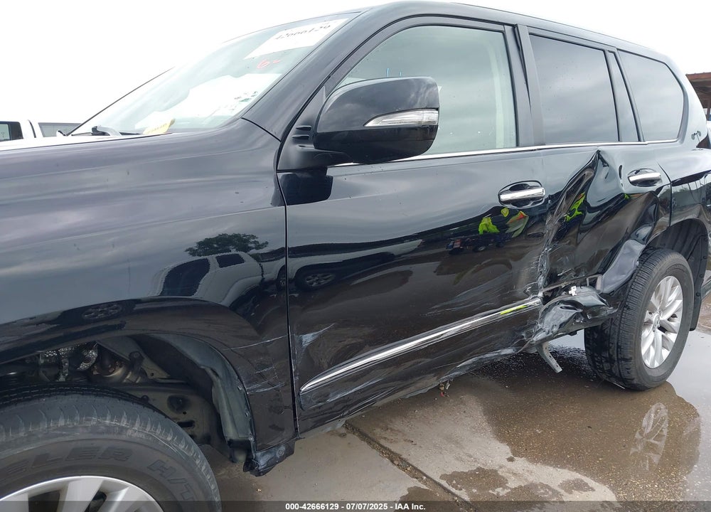 2015 LEXUS GX460 VIN: JTJBM7FXXF5109651