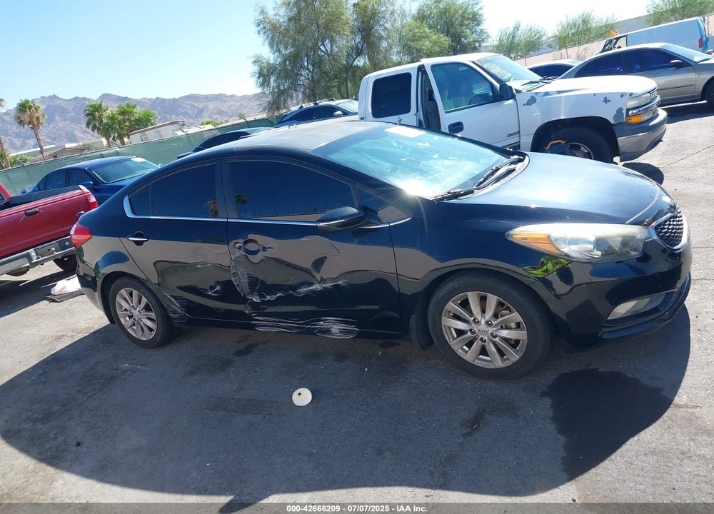 2015 KIA FORTE VIN: KNAFX4A85F5282033
