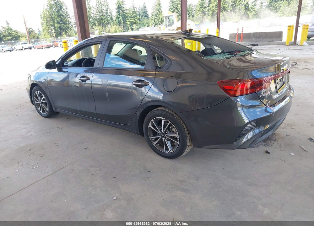 2023 KIA FORTE VIN: 3KPF24AD1PE550595