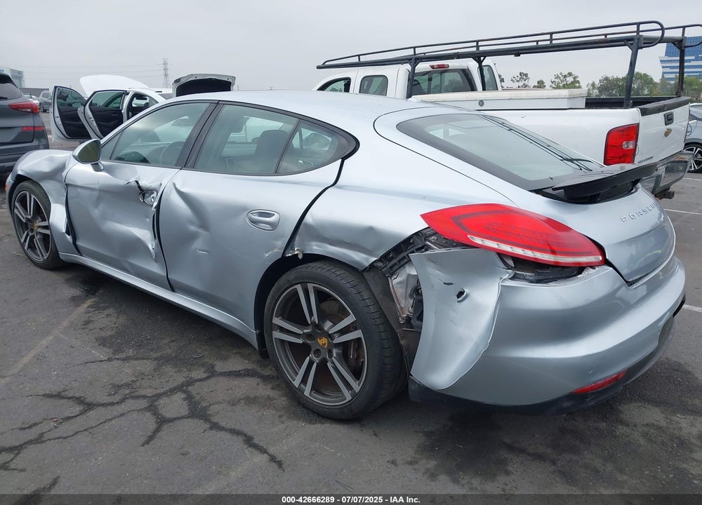 2016 PORSCHE PANAMERA VIN: WP0AA2A72GL001734