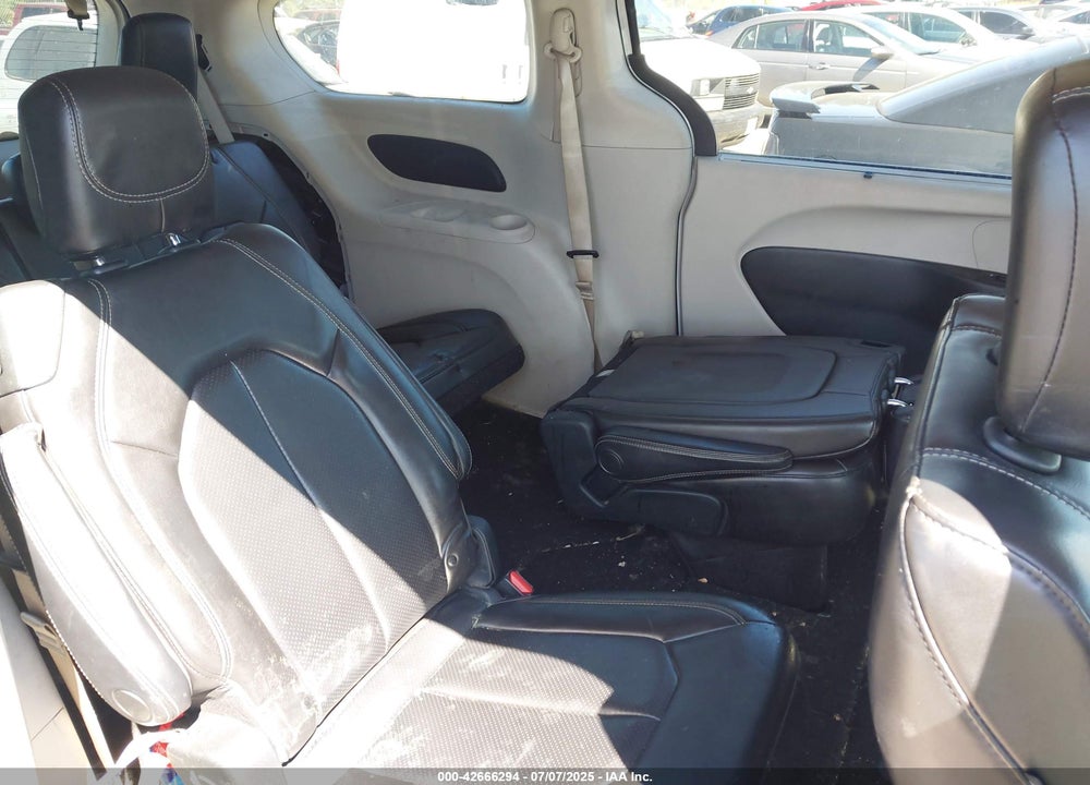 2020 CHRYSLER VOYAGER VIN: 2C4RC1DG0LR144475