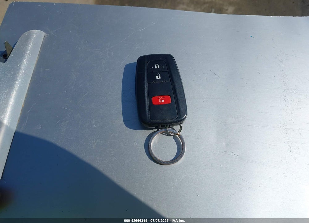 2016 TOYOTA PRIUS VIN: JTDKARFU5G3009595