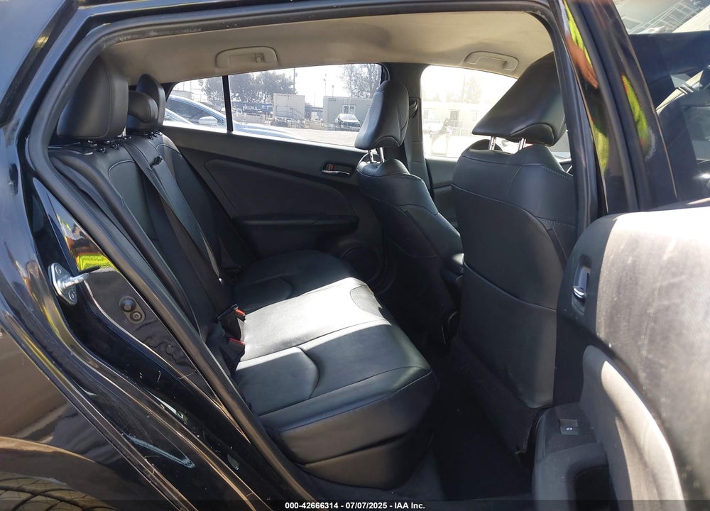 2016 TOYOTA PRIUS VIN: JTDKARFU5G3009595