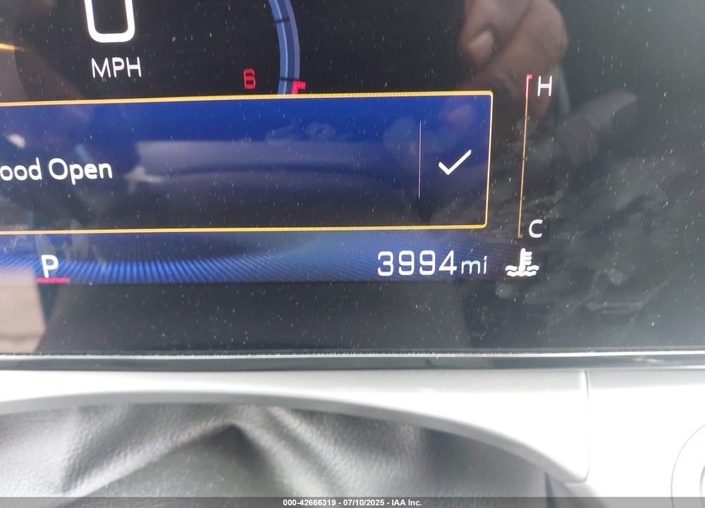 2025 CHEVROLET TRAX VIN: KL77LHEP1SC220837