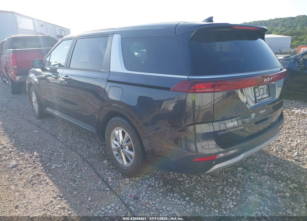 2022 KIA CARNIVAL MPV LX SEAT PACKAGE VIN: KNDNB4H31N6106709