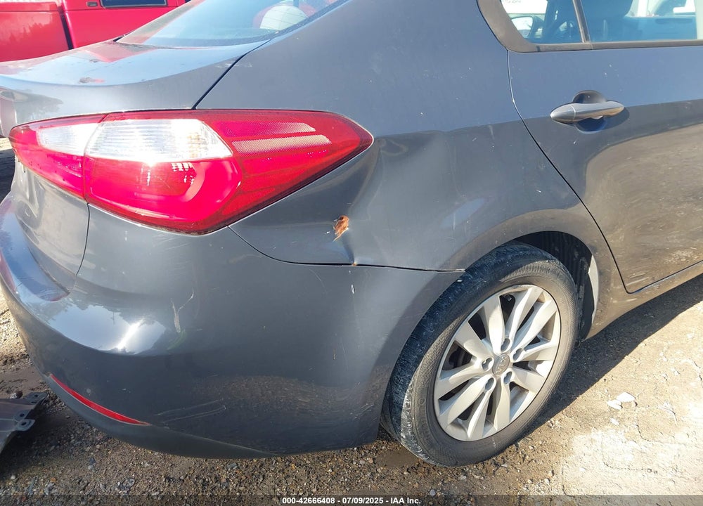 2014 KIA FORTE VIN: KNAFX4A67E5063393