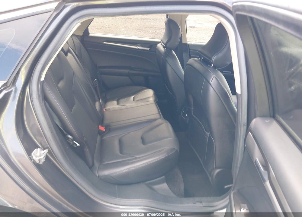 2017 FORD FUSION VIN: 3FA6P0D96HR192864