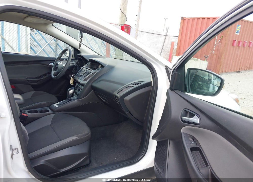 2014 FORD FOCUS VIN: 1FADP3F20EL244976