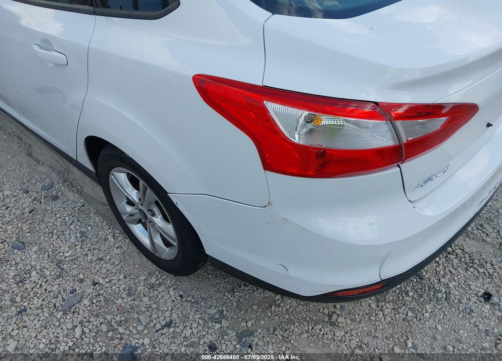 2014 FORD FOCUS VIN: 1FADP3F20EL244976
