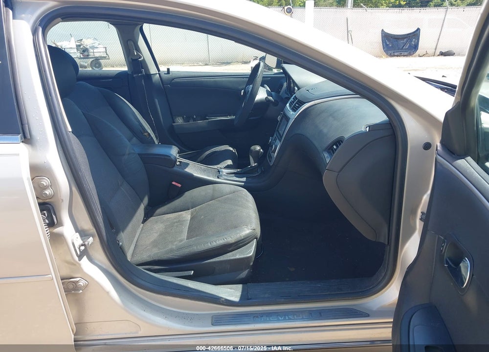 2011 CHEVROLET MALIBU VIN: 1G1ZC5EU5BF323721