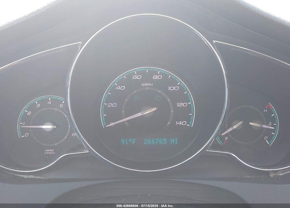 2011 CHEVROLET MALIBU VIN: 1G1ZC5EU5BF323721