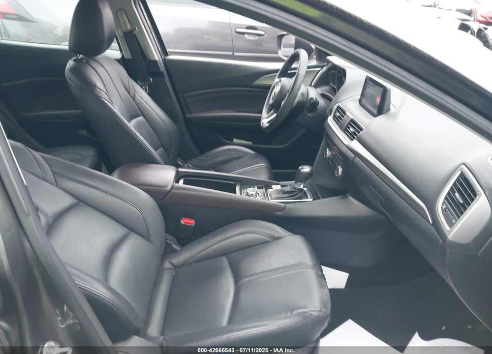 2018 MAZDA 3 TOURING VIN: 3MZBN1V34JM260352