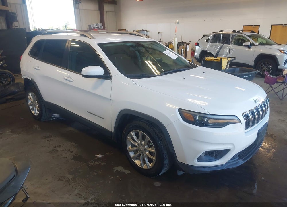 2019 JEEP CHEROKEE LATITUDE FWD VIN: 1C4PJLCB8KD222839