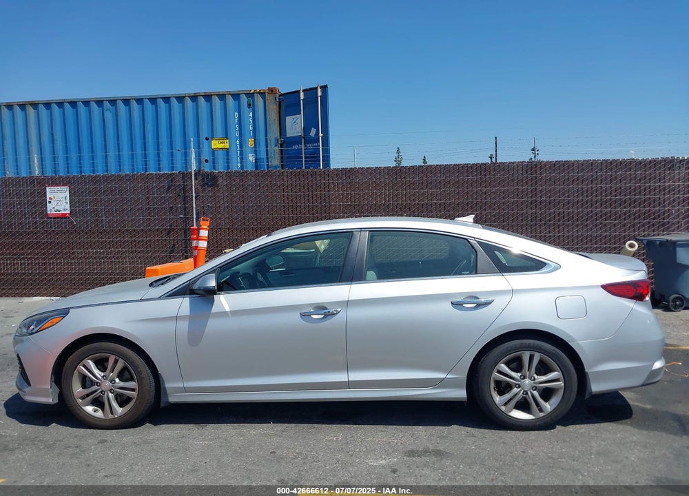 2018 HYUNDAI SONATA VIN: 5NPE34AF0JH628958