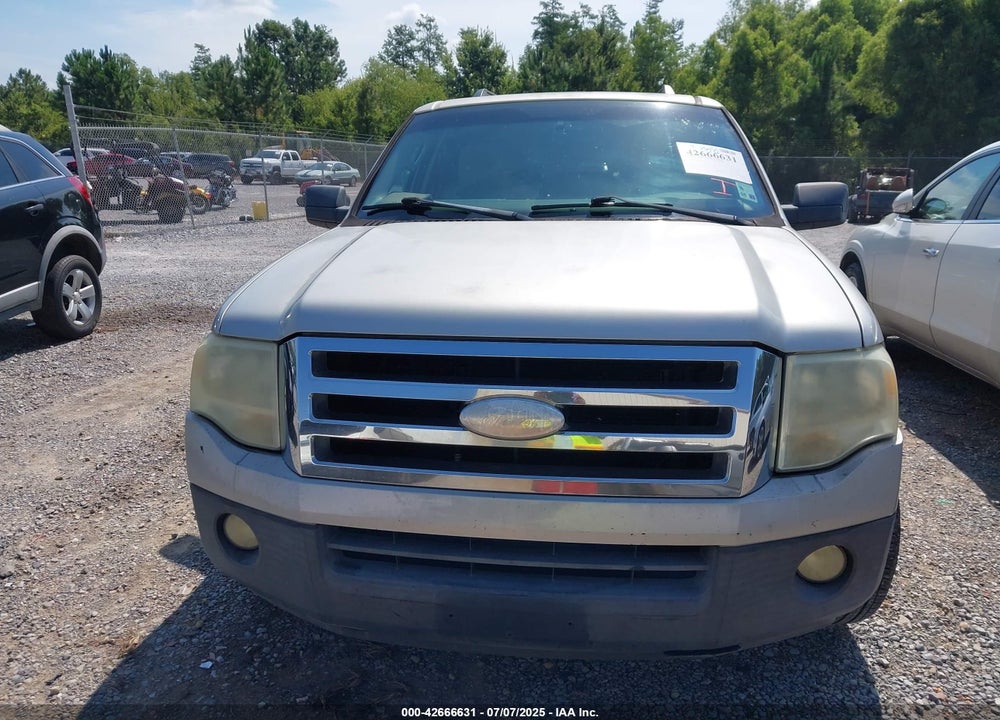 2007 FORD EXPEDITION EL XLT VIN: 1FMFK15517LA19272