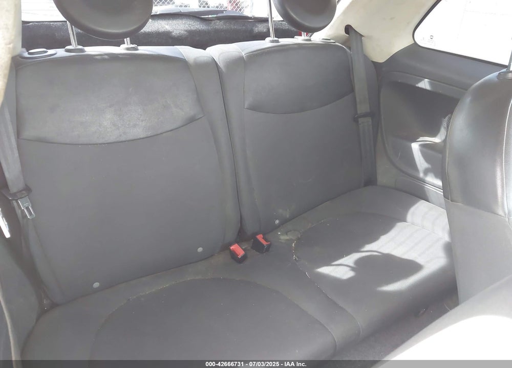 2013 FIAT 500 VIN: 3C3CFFAR7DT673716