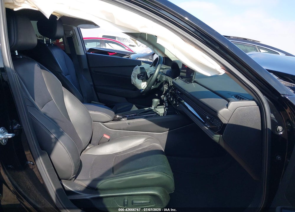 2024 HONDA ACCORD VIN: 1HGCY2F80RA039016