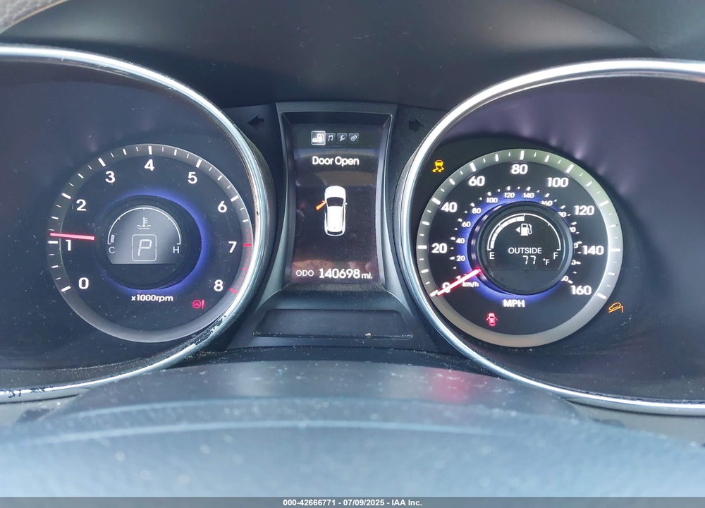 2013 HYUNDAI SANTA FE VIN: 5XYZU3LB6DG001101