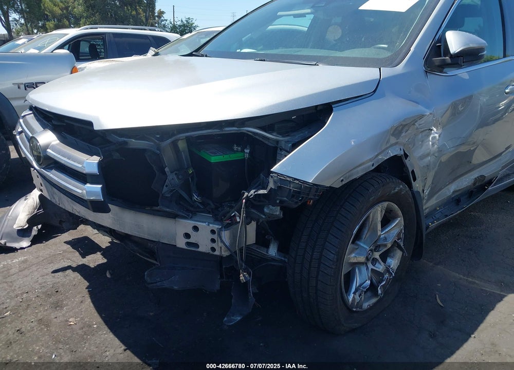 2017 TOYOTA HIGHLANDER LIMITED VIN: 5TDYZRFH4HS210037