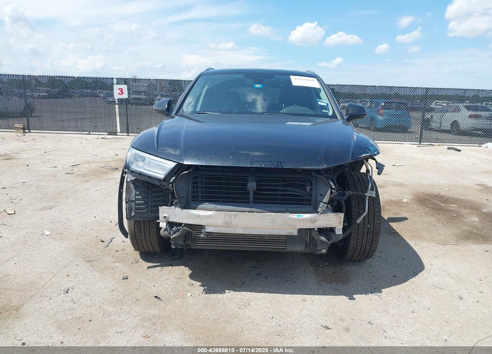 2018 AUDI Q5 VIN: WA1ANAFY4J2021054