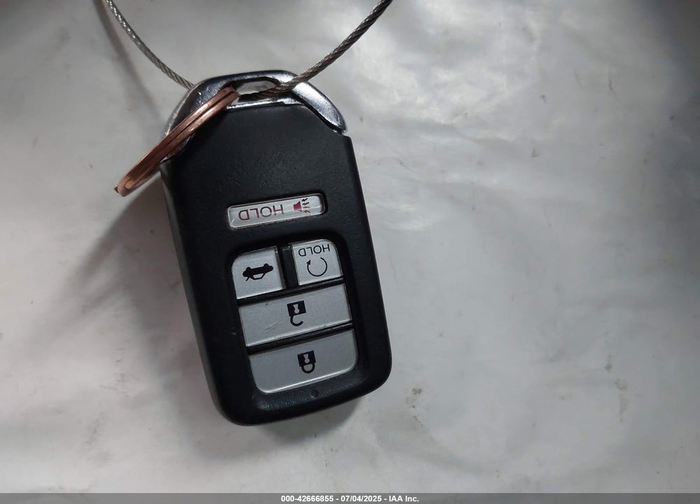 2016 HONDA ACCORD VIN: 1HGCR3F81GA028333