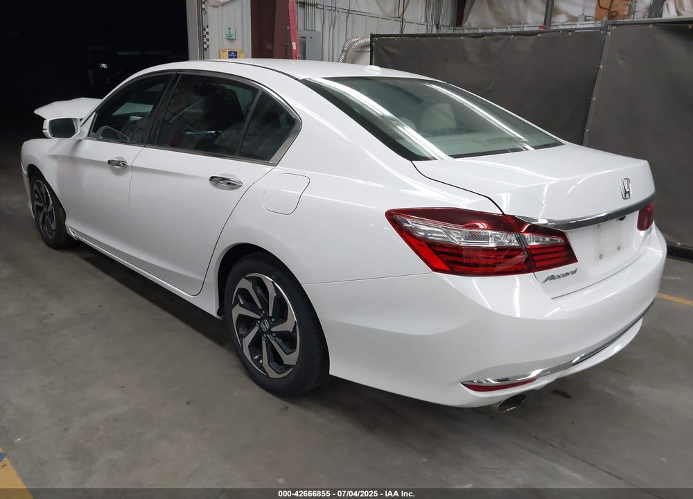 2016 HONDA ACCORD VIN: 1HGCR3F81GA028333
