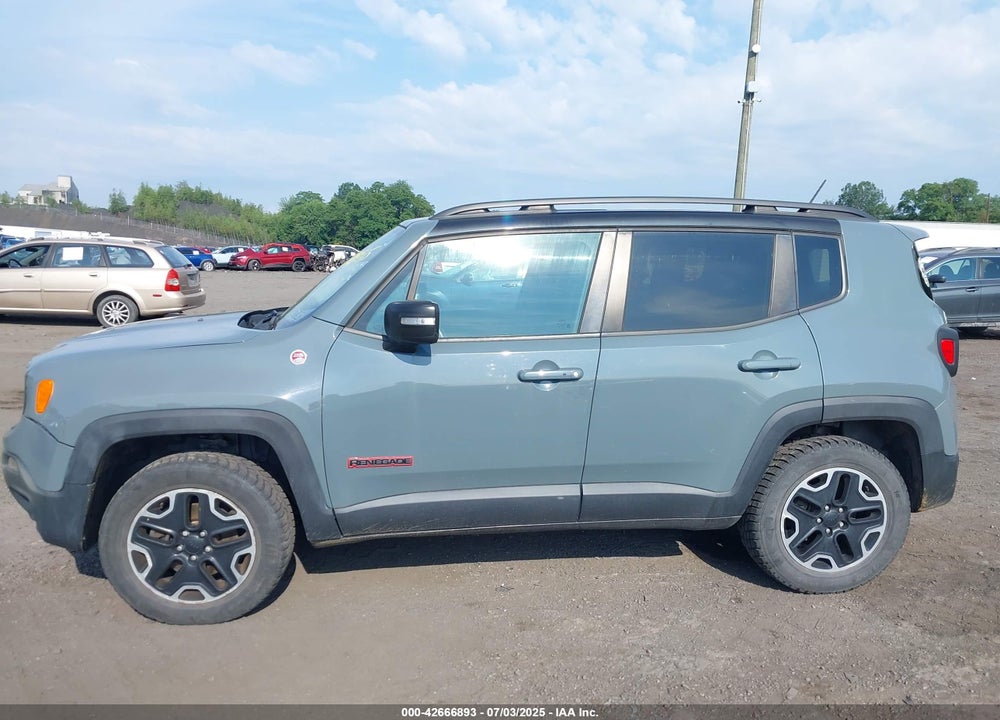 2016 JEEP RENEGADE VIN: ZACCJBCT8GPC66771