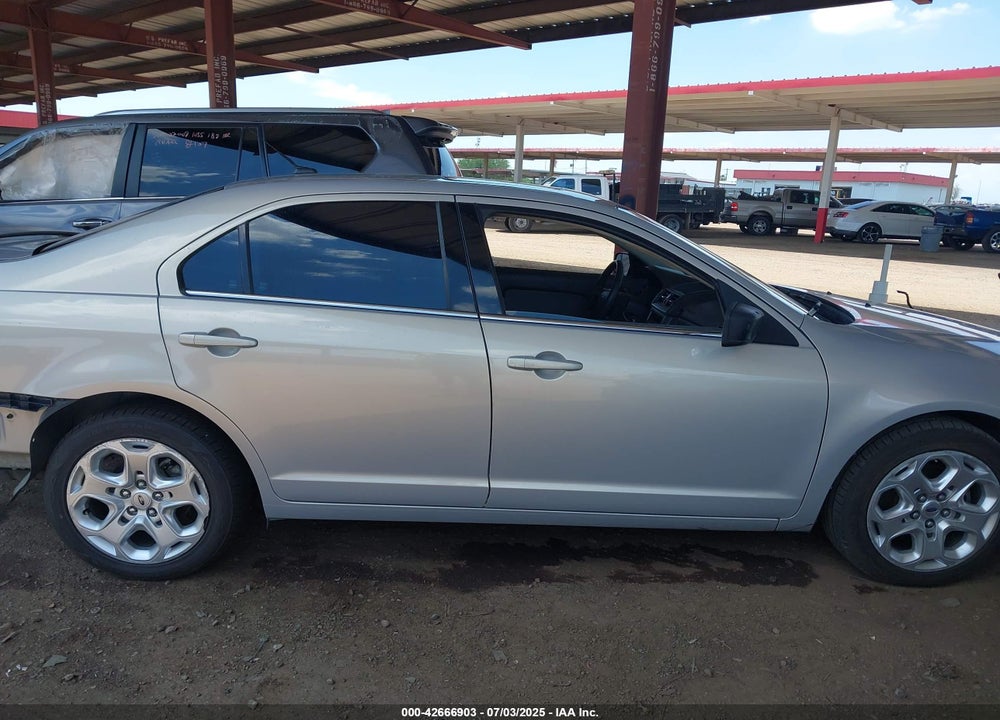 2010 FORD FUSION VIN: 3FAHP0HG1AR117710