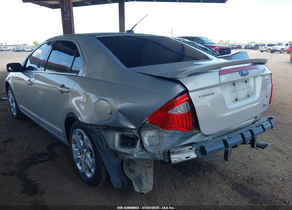 2010 FORD FUSION VIN: 3FAHP0HG1AR117710