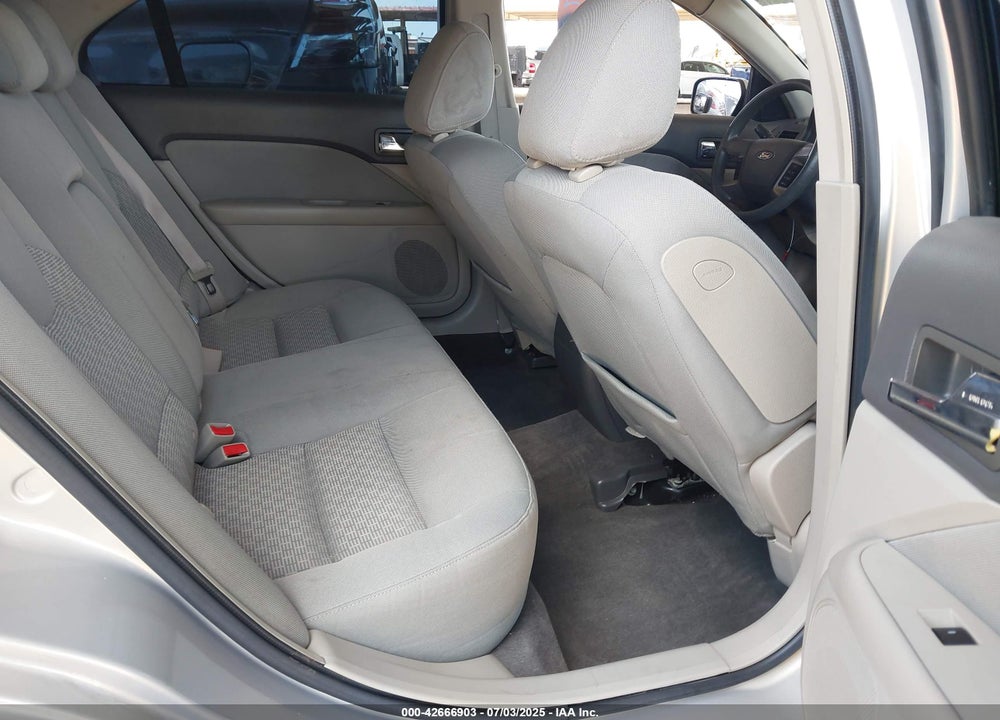 2010 FORD FUSION VIN: 3FAHP0HG1AR117710
