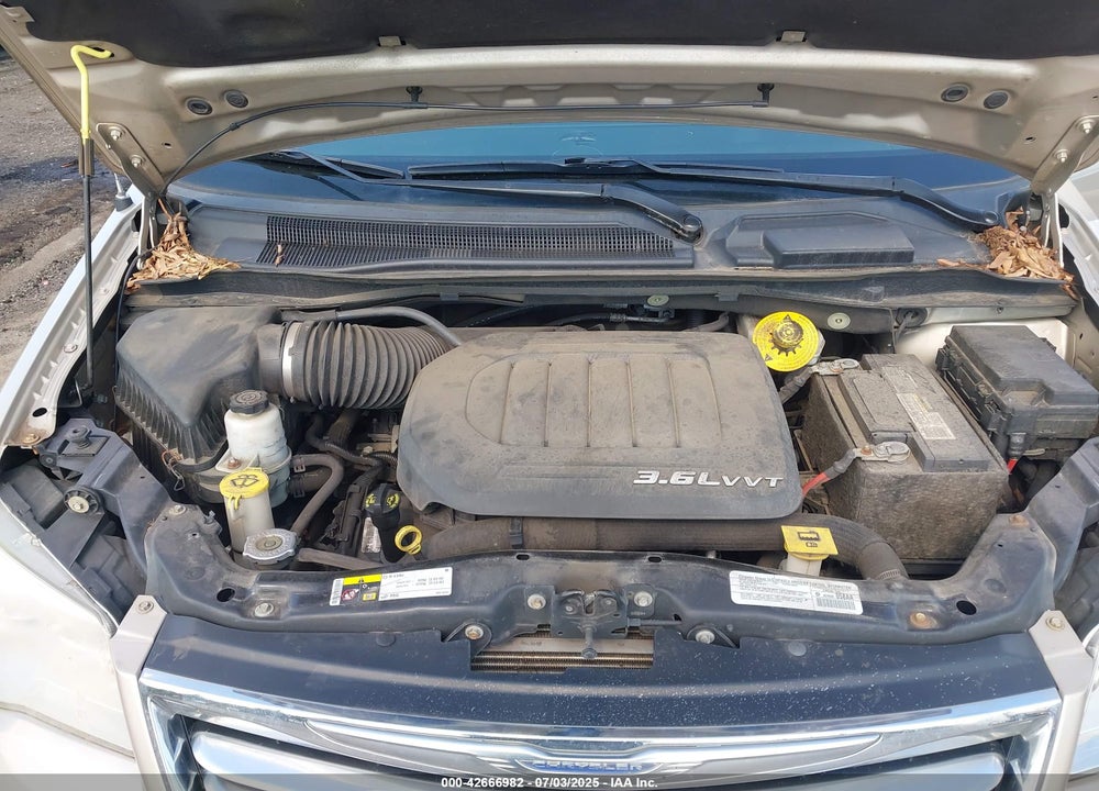 2014 CHRYSLER TOWN & COUNTRY VIN: 2C4RC1BG6ER367920