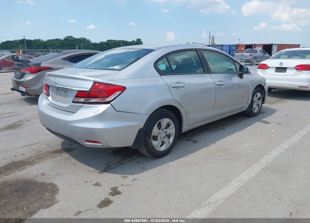 2015 HONDA CIVIC VIN: 19XFB2F5XFE007881