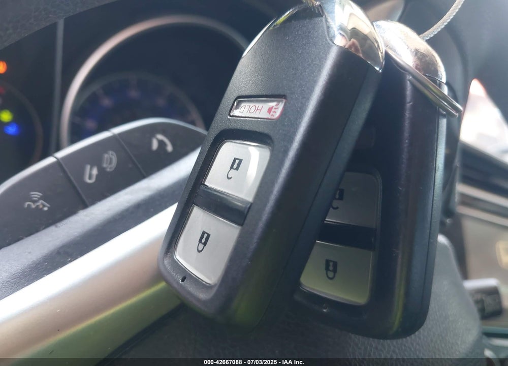 2015 HONDA FIT VIN: 3HGGK5H80FM722527