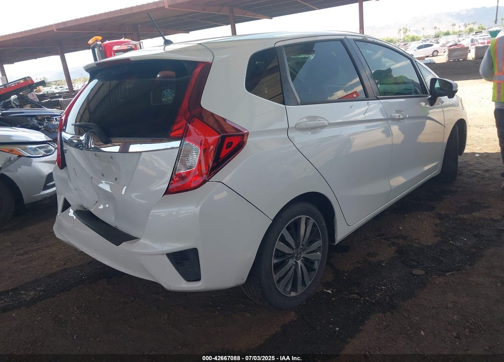 2015 HONDA FIT VIN: 3HGGK5H80FM722527