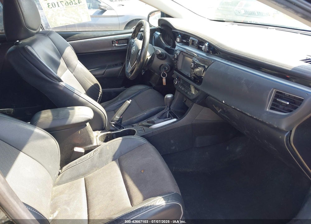 2015 TOYOTA COROLLA VIN: 5YFBURHE8FP231681