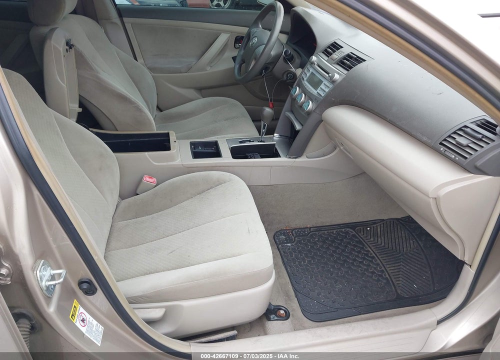 2008 TOYOTA CAMRY LE VIN: 4T1BE46K28U778021