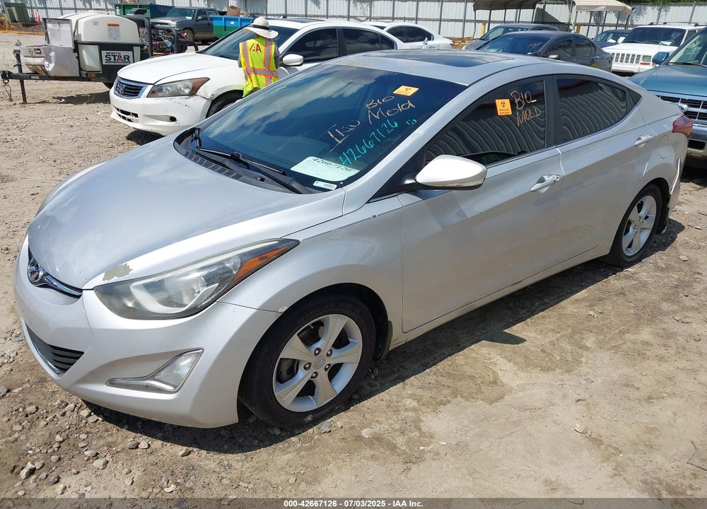 2016 HYUNDAI ELANTRA VIN: 5NPDH4AE9GH730482