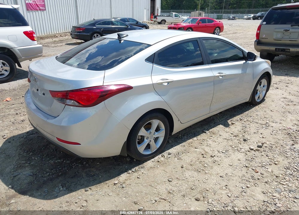 2016 HYUNDAI ELANTRA VIN: 5NPDH4AE9GH730482