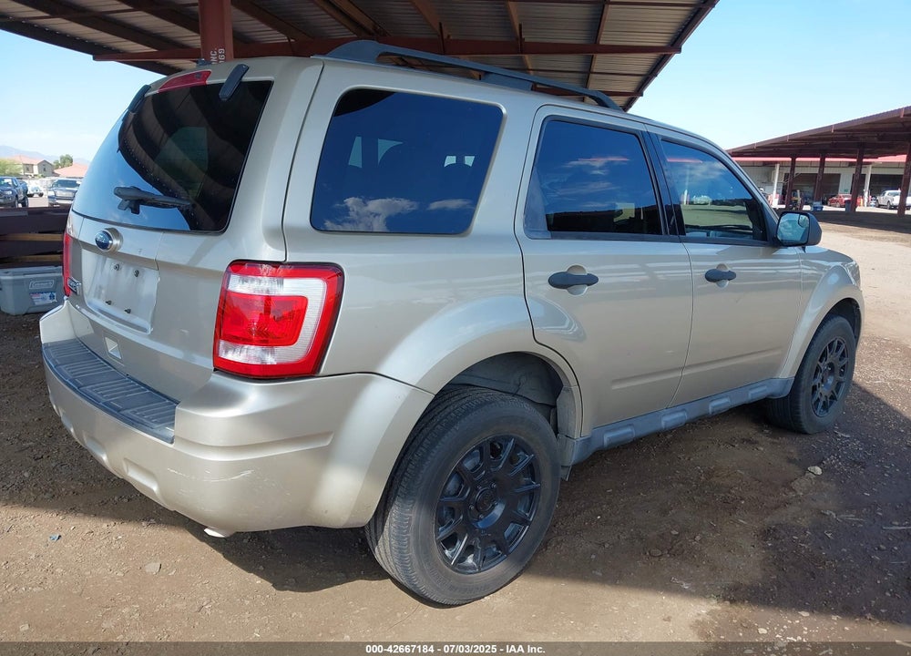 2011 FORD ESCAPE VIN: 1FMCU0D78BKA62239