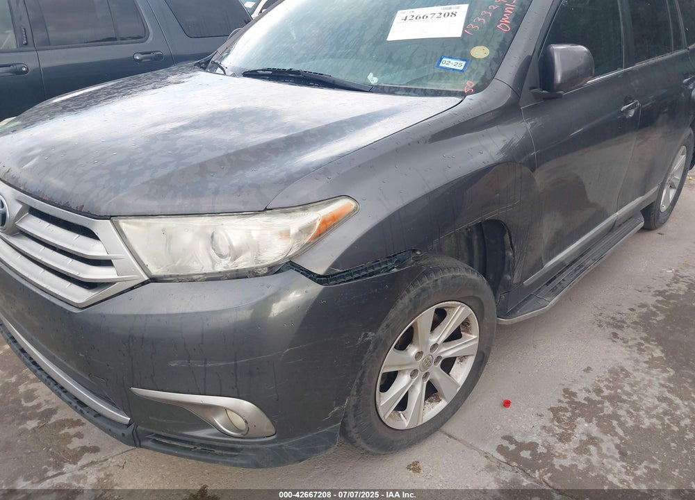2013 TOYOTA HIGHLANDER VIN: 5TDZK3EH2DS133329