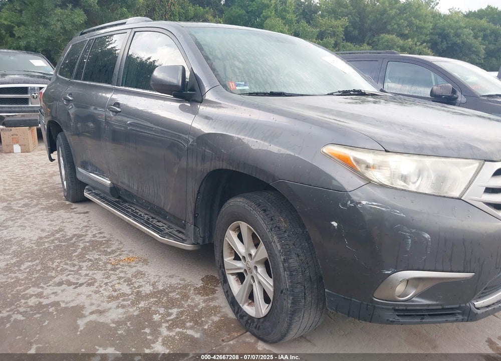 2013 TOYOTA HIGHLANDER VIN: 5TDZK3EH2DS133329