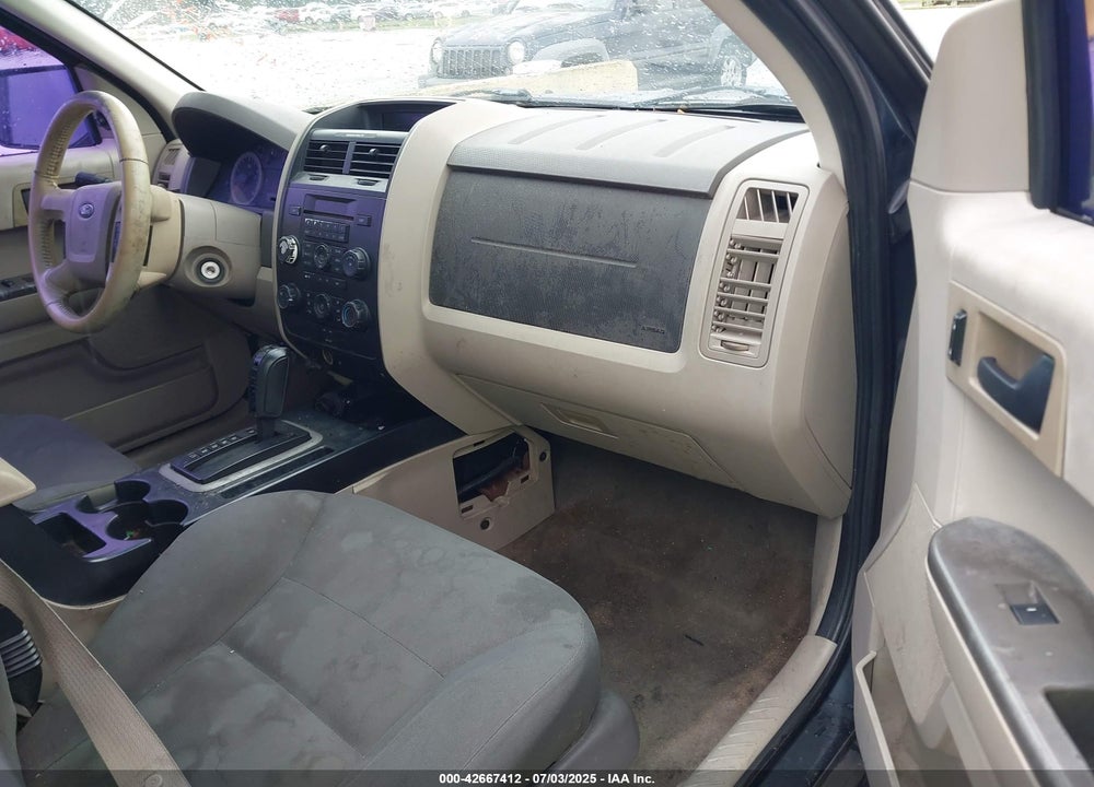2008 FORD ESCAPE VIN: 1FMCU02Z48KB14611