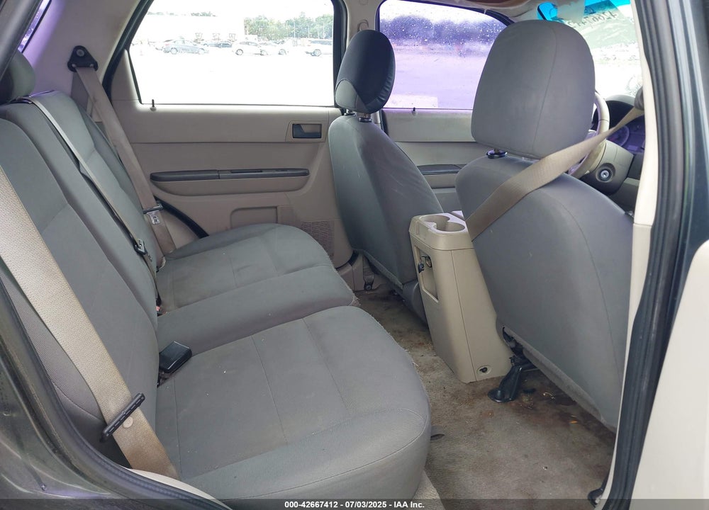 2008 FORD ESCAPE VIN: 1FMCU02Z48KB14611