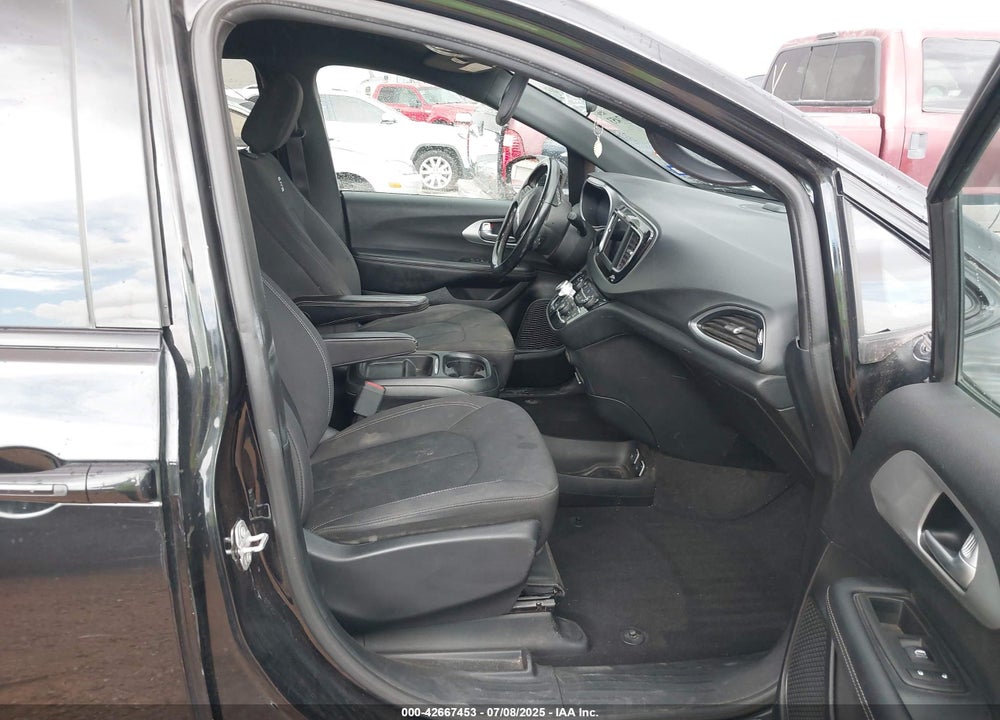 2018 CHRYSLER PACIFICA TOURING PLUS VIN: 2C4RC1FG7JR357899