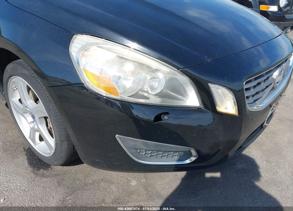 2013 VOLVO S60 VIN: YV1612FS0D1213942