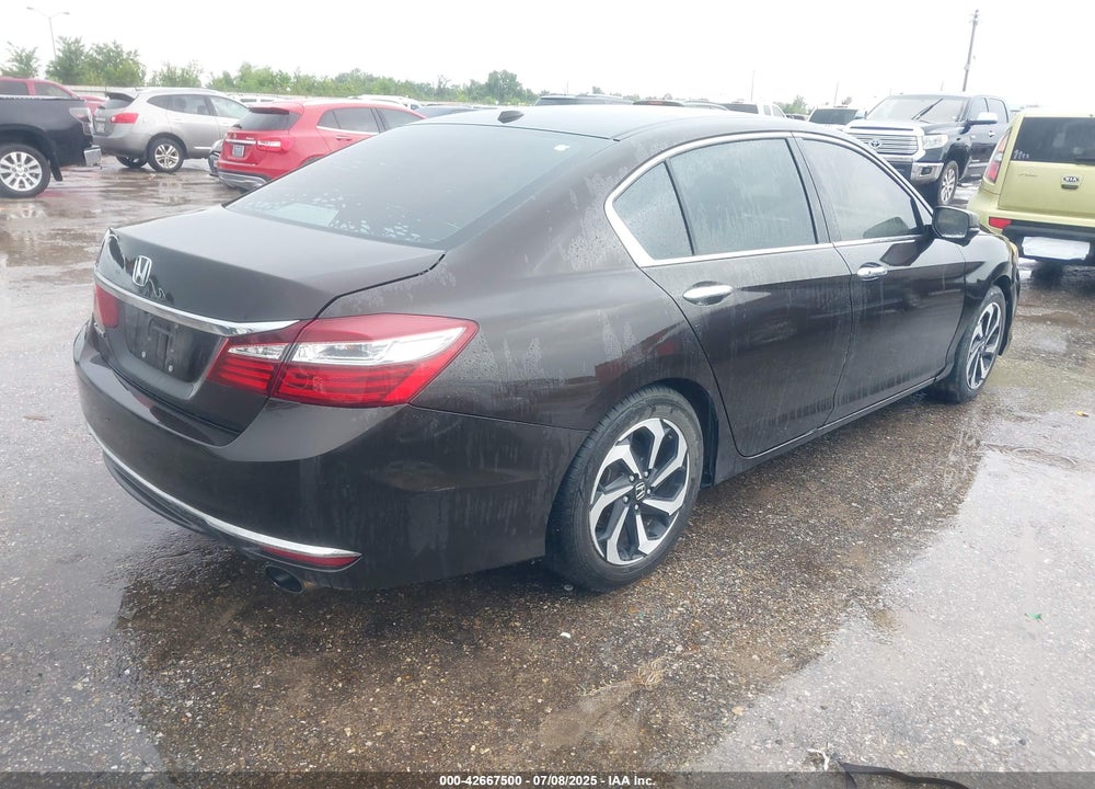 2017 HONDA ACCORD VIN: 1HGCR2F88HA089738